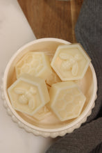 Load image into Gallery viewer, Luxury Fragrant Wax Tarts
